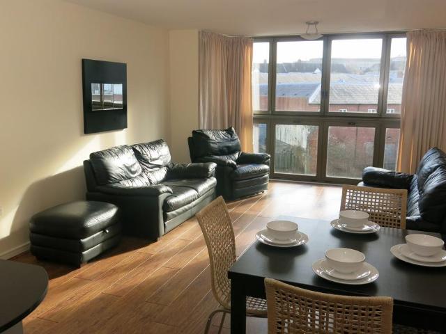 Sheepcote Street, Birmingham, B16 2 bed apartment to rent £1,100 pcm £254 pw