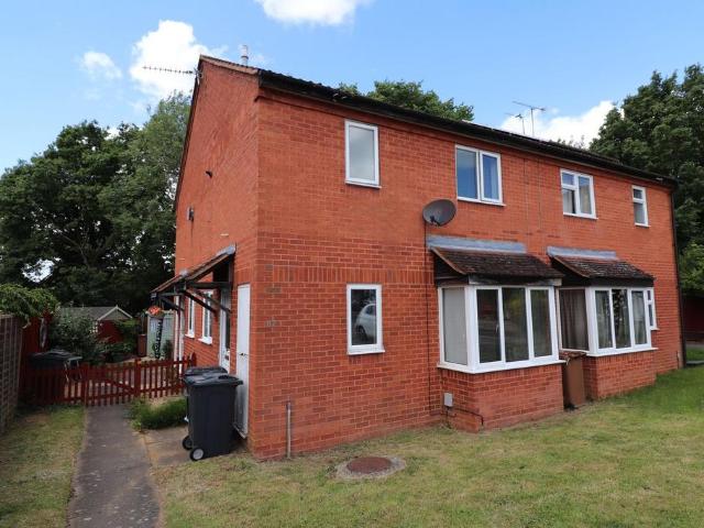 Sheepcroft Hill, Stevenage SG2 1 bed cluster house to rent £1,050 pcm £242 pw