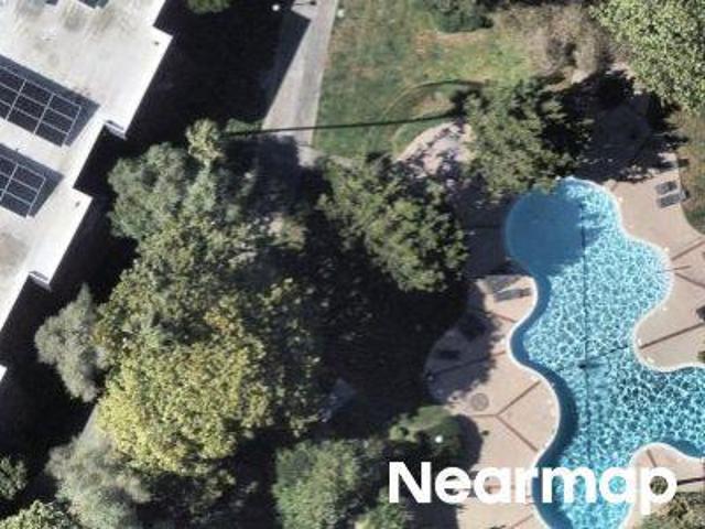 Shelter Creek Ln