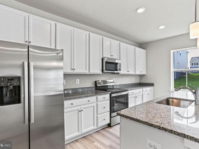 Shenandoah Springs, Unit PRIMROSE, Ranson, WV 25438 | MLS #WVJF2009