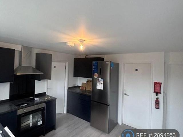 Shepeshall, Basildon, SS15 1 bed in a house share to rent £700 pcm £162 pw