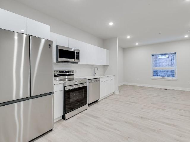 Shepherd Lofts 2 Bedroom Apartment for Rent at 314 S 46th St, Philadelphia, PA 19143 Cedar Park