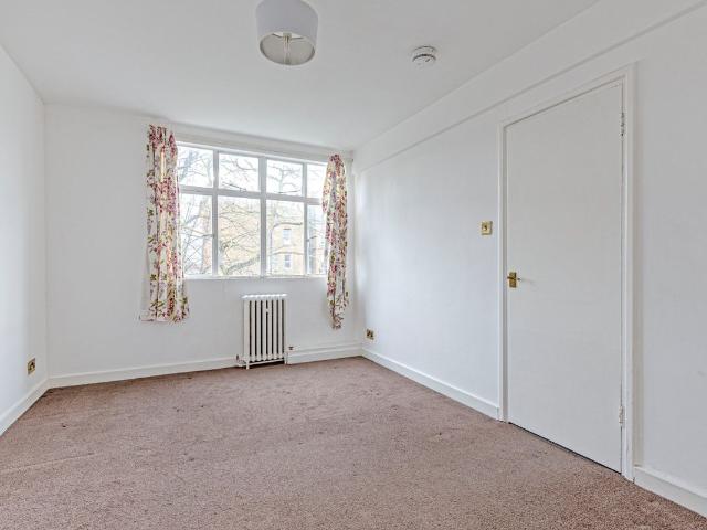 Shepherds Bush Green, London W12, Studio to rent, £1,400 pcm | PrimeLocation
