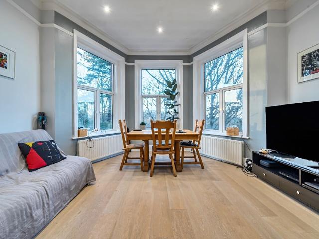 Shepherds Hill, London N6, 2 bed flat to rent, £3,600 pcm | PrimeLocation