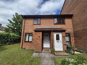 Shepherds Spring Lane, Andover SP10, 2 bed flat to rent, £1,075 pcm | PrimeLocation