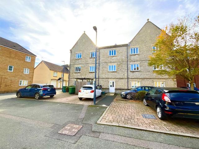 Shepherds Walk, Bradley Stoke, Bristol BS32, 2 bed flat to rent, £1,250 pcm | PrimeLocation