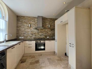 Sheppy Place, Gravesend DA12, 3 bed property to rent, £1,850 pcm | PrimeLocation