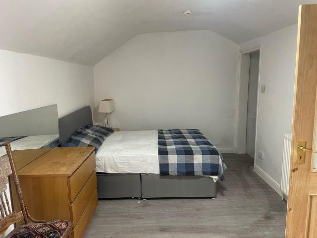 Sherbourne Road, Acocks Green B27 1 bed flat to rent £900 pcm £208 pw