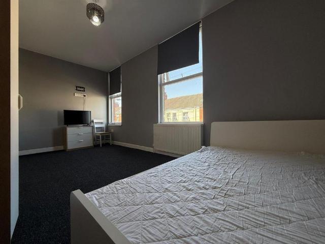 Sherburn Street, Hull 1 bed in a house share to rent £585 pcm £135 pw