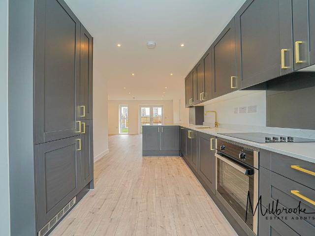 Shergar Way, Salford M6, 4 bed detached house to rent, £2,200 pcm | PrimeLocation