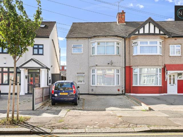 Shere Road, Gants Hill, Ilford, Essex IG2, 1 bed flat to rent, £1,450 pcm | PrimeLocation