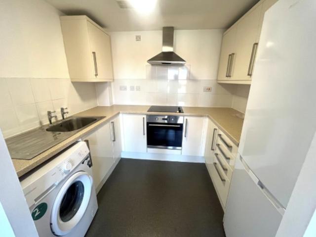 Sheridan Court, Nottingham, NG1 1 bed flat to rent £805 pcm £186 pw
