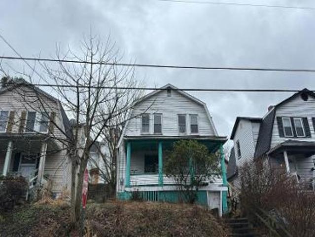 Sheridan St