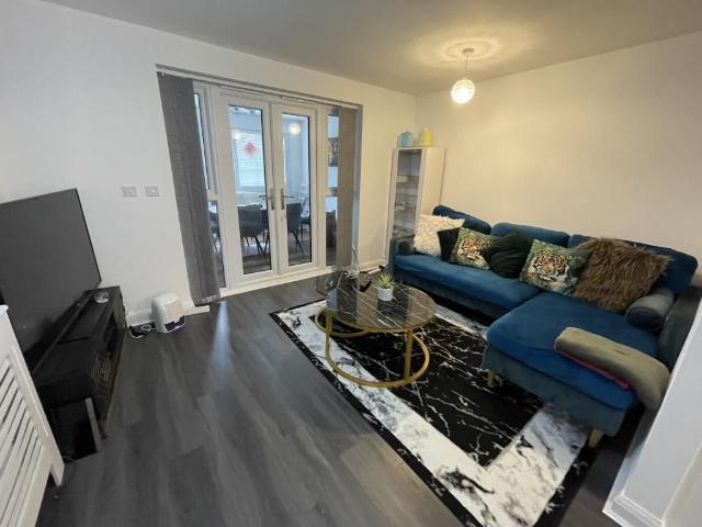 Sherlock Street, Birmingham B5, 4 bed town house to rent, £2,500 pcm | PrimeLocation