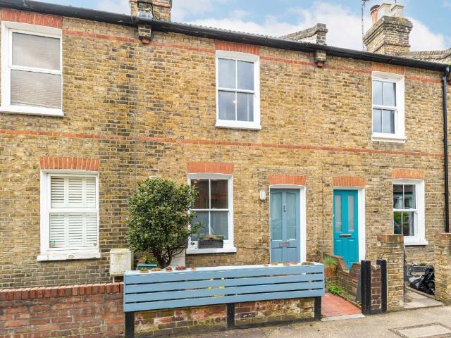 Sherland Road, Twickenham TW1, 3 bed property to rent, £2,750 pcm | PrimeLocation