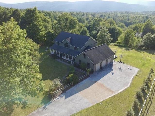 Sherri Ln, Clarendon, Home For Sale
