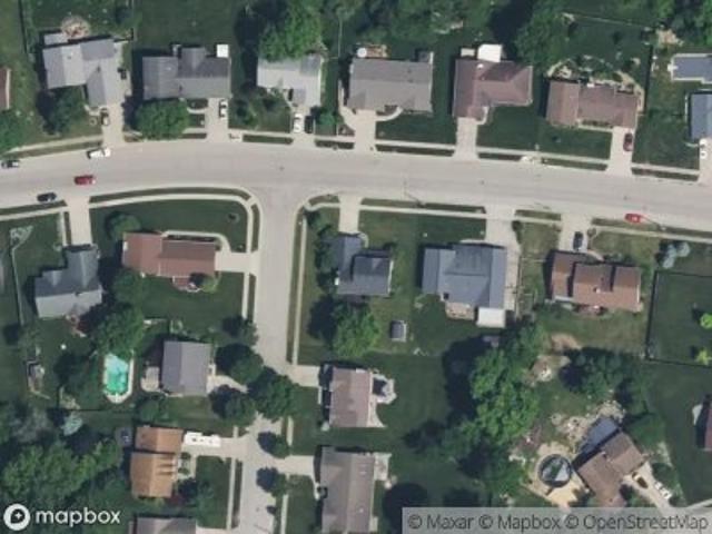 Sherwood Forest Dr