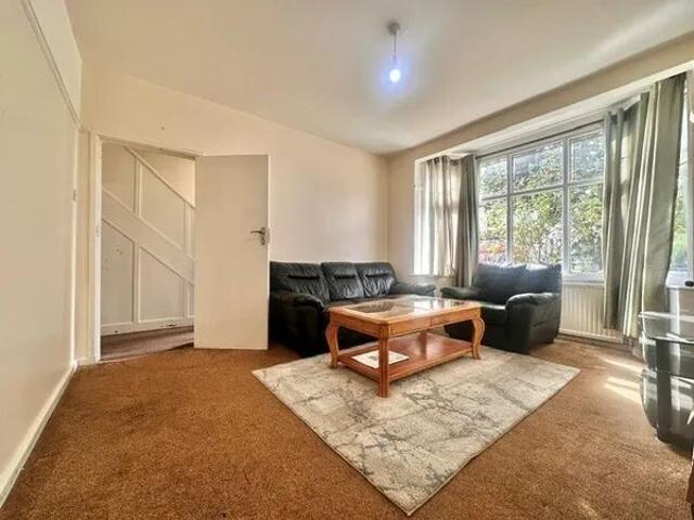 Sherwood Gardens, Barking, IG11, Property for rent