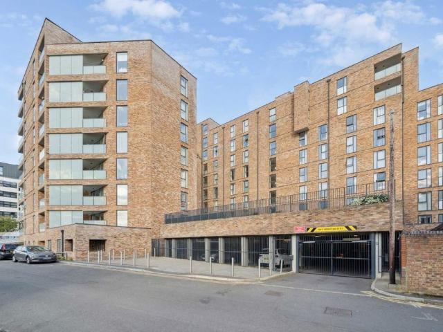 Sherwood Road, Harrow HA2 1 bed flat to rent £1,650 pcm £381 pw