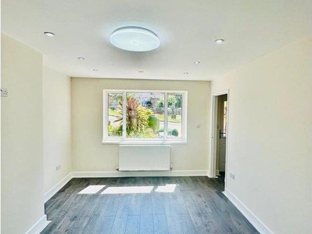 Sherwood Road, Tunbridge Wells TN2, 2 bed terraced house to rent, £1,600 pcm | PrimeLocation