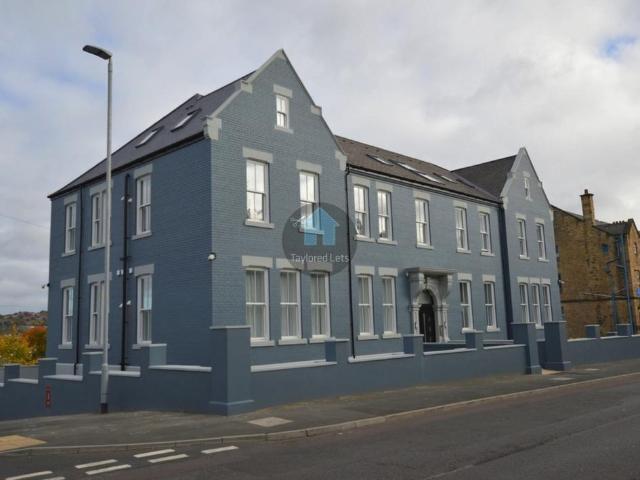 Shibdon Road, Blaydon on Tyne NE21 2 bed flat to rent £850 pcm £196 pw