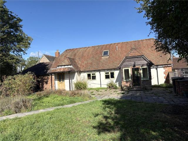 Shillingstone, Blandford Forum. 3 bed detached house to rent £1,900 pcm £438 pw