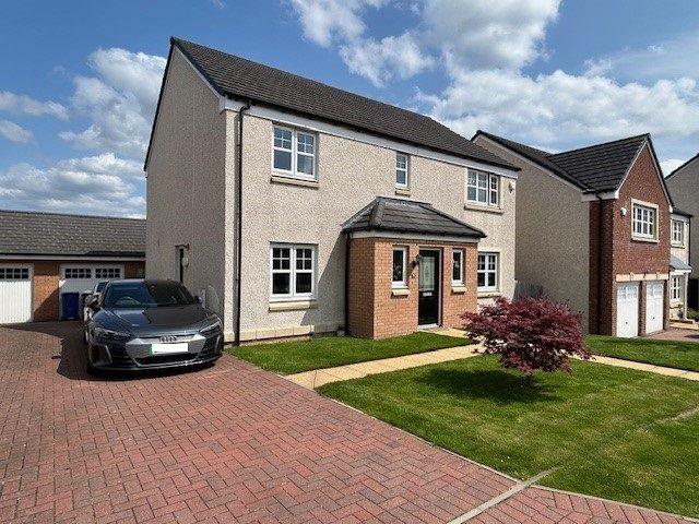 Shillingworth Place, Bridge Of Weir PA11, 5 bed property to rent, £2,400 pcm | PrimeLocation