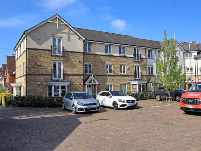 Shimbrooks, Great Leighs, Chelmsford CM3, 2 bed flat to rent, £1,050 pcm | PrimeLocation