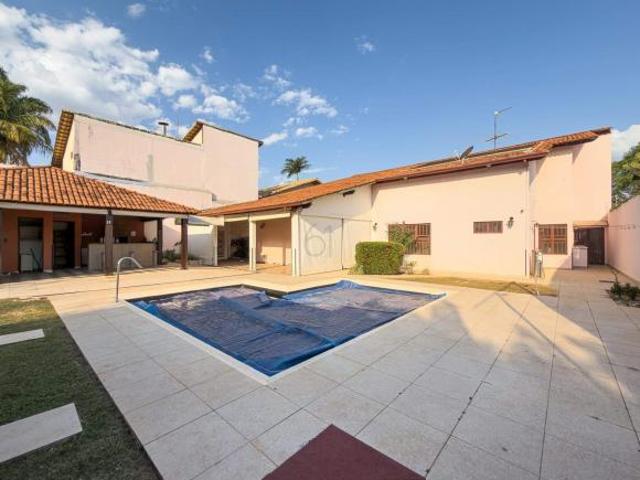 SHIN QL 16 – PÉ DIREITO ELEVADO, 02 SUÍTES E LAZER COMPLETO LAGO NORTE