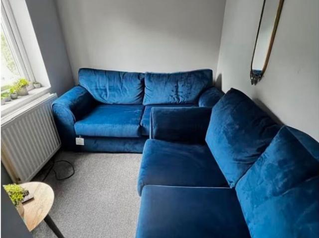 Shinfield RG7, 3 bed flat to rent, £3,805 pcm | PrimeLocation