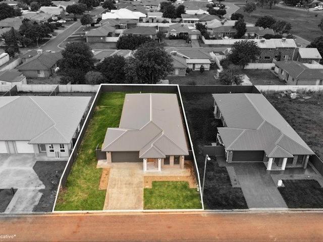 NEW FOR FAMILIES, FIRST TIME HOME BUYERS OR INVESTORS!