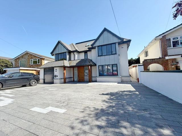 Shipwrights Drive, Thundersley, Essex SS7, 5 bed detached house to rent, £4,500 pcm | PrimeLocation