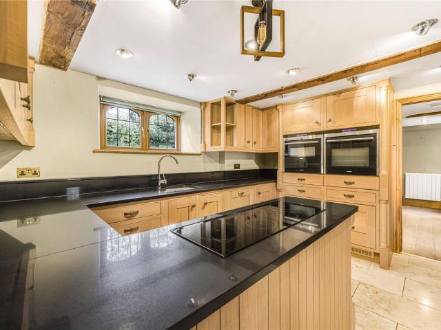 Shipton Oliffe, Cheltenham. 3 bed detached house to rent £1,995 pcm £460 pw