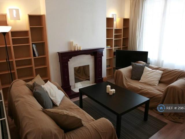 Shipton Street, Bolton, BL1 1 bed in a house share to rent £595 pcm £137 pw
