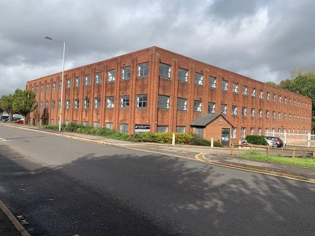 Shire House, Dallow Road, Luton LU1, 1 bed flat to rent, £800 pcm | PrimeLocation