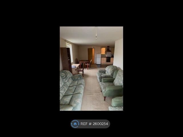 Shirebrook Court, Sheffield S8, 2 bed flat to rent, £900 pcm | PrimeLocation