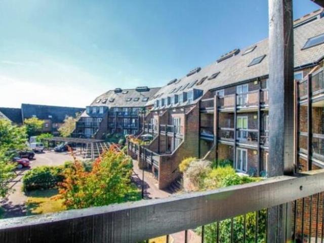 Shirelake Close, Oxford, OX1 1 bed flat to rent £1,775 pcm £410 pw