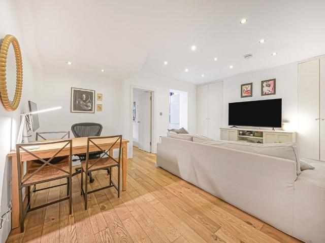Shirland Road, Maida Vale, London W9, 2 bed flat to rent, £3,300 pcm | PrimeLocation