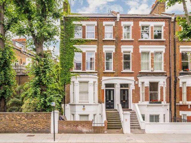 Shirland Road, Maida Vale W9 1 bed flat to rent £2,300 pcm £531 pw
