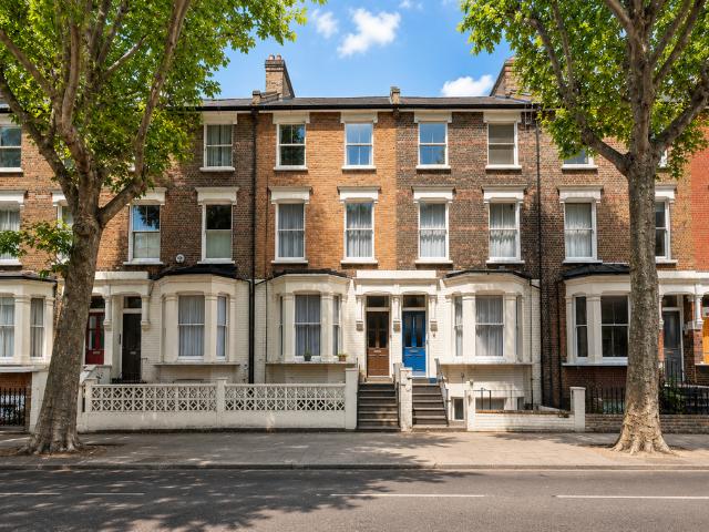 Shirland Road, Maida Vale W9 2EP 2 bed flat to rent £2,200 pcm £508 pw
