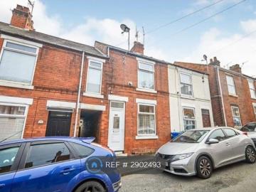 Shirland St, Chesterfield S41, 2 bed terraced house to rent, £750 pcm | PrimeLocation