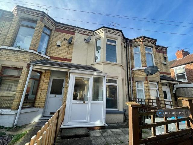 Shirley Avenue, Hull, HU5 2 bed terraced house to rent £715 pcm £165 pw