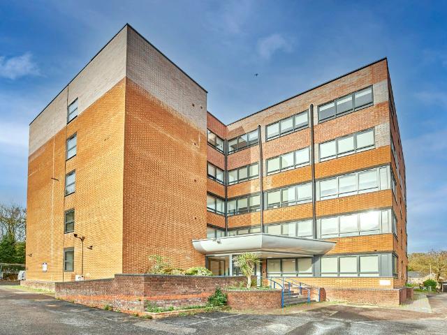 Shirley Road, Enfield EN2, 1 bed flat to rent, £1,550 pcm | PrimeLocation