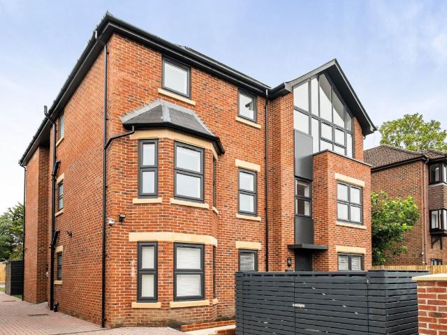 Shirley Road, Southampton, Hampshire SO15, 2 bed flat to rent, £1,500 pcm | PrimeLocation