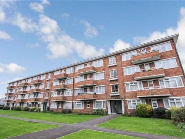 Shirley Road, Southampton SO15 1 bed flat to rent £930 pcm £215 pw