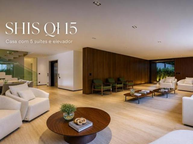 SHIS QI 15 Uma casa completa, funcional e muito bem posicionada no Lago Sul