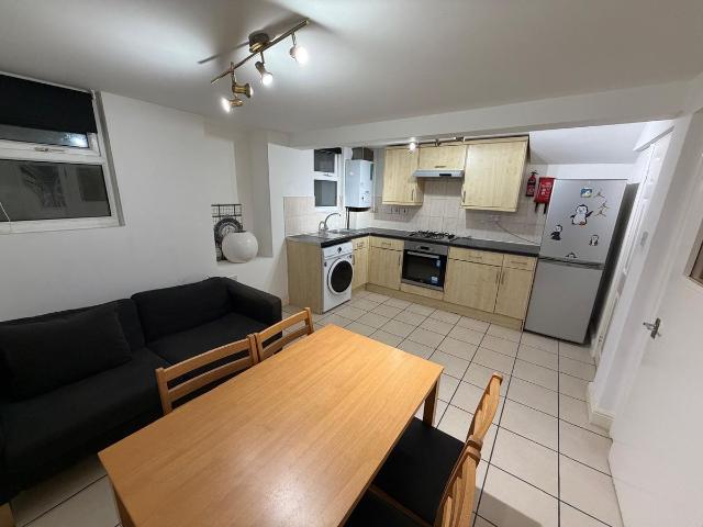 Shrubbery Road, London SW16, 1 bed flat to rent, £1,325 pcm | PrimeLocation