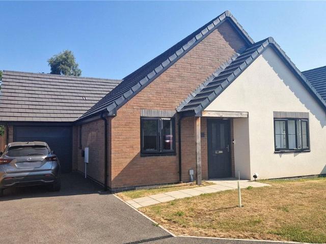 Shrewsbury Street, Prees, Whitchurch, Shropshire SY13, 3 bed bungalow to rent, £1,350 pcm | PrimeLocation