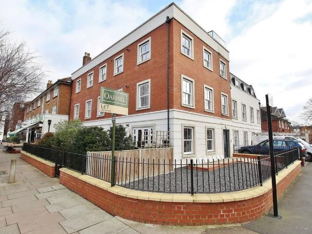 Shrewsbury Walk, Sabrina House TW7, 1 bed flat to rent, £1,550 pcm | PrimeLocation