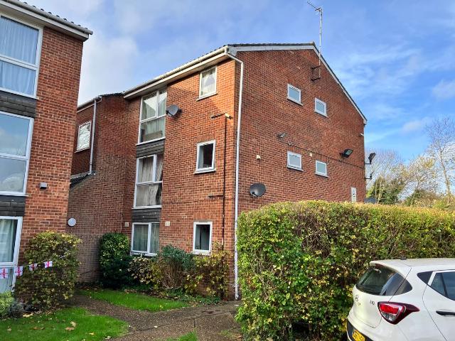 Shurland Avenue, Barnet EN4, Studio to rent, £1,250 pcm | PrimeLocation